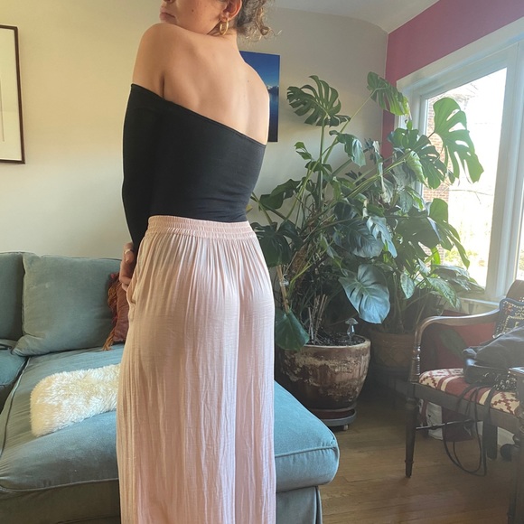 ZARA Flowy Pale Pink Pants - Picture 4 of 7